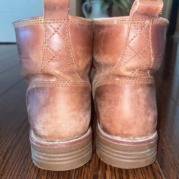 Water Proof Winter Boots - Picture 2 of 3